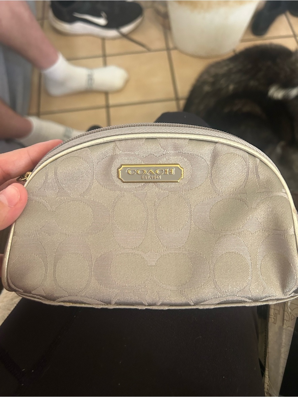COACH Taupe Signature Dome Cosmetic Pouch limited edition Estee launder